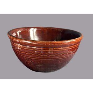 Vintage Marcrest Daisy Dot Brown Oven Proof Stoneware 2 1/2  qt Mixing Bowl 9"